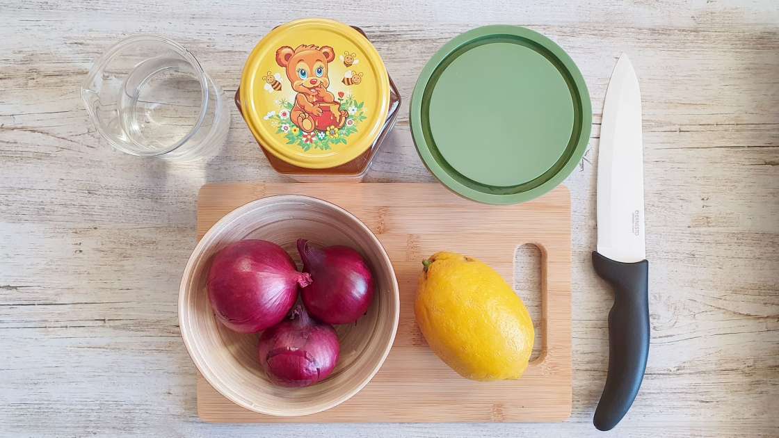 Zwiebelsirup mit Honig bei Halsentzündungen und Husten, foto 1