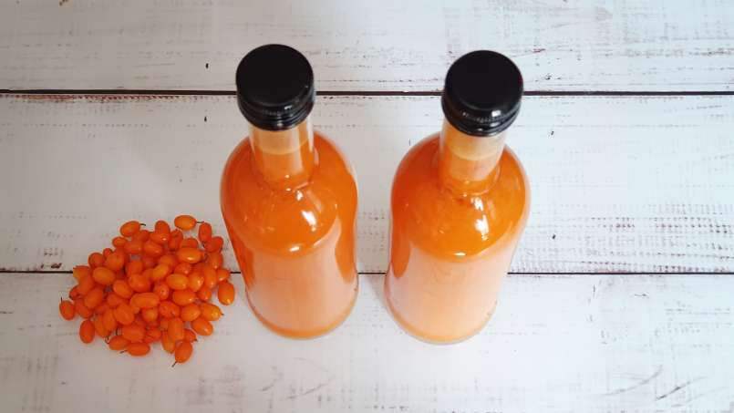 Sanddornsaft mit Zitrone und Honig, foto 1