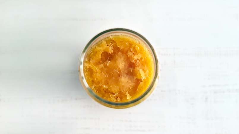 Ingwersaft mit Honig, Zitrone, grünem Tee, Kurkuma, Zimt und Minze, foto 9