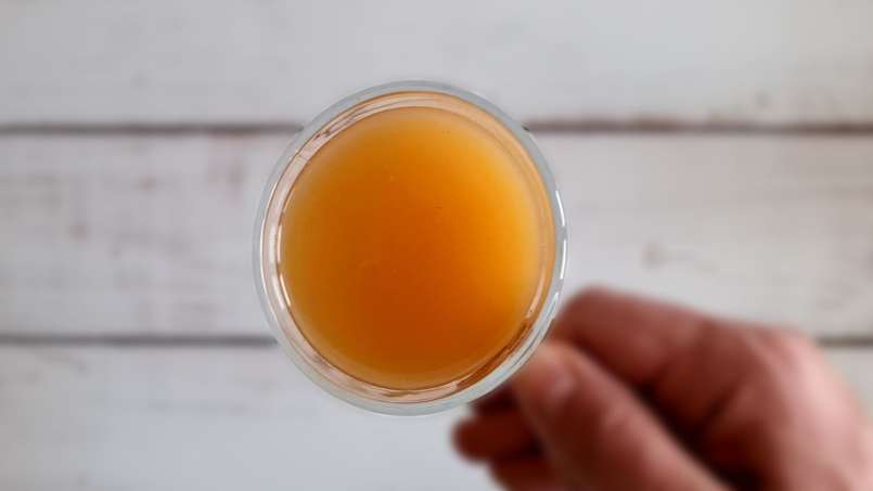 Ingwersaft mit Honig, Zitrone, grünem Tee, Kurkuma, Zimt und Minze, foto 11