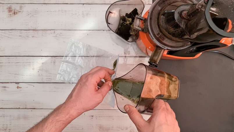 Gefrorene Brennnesselsaft-Eiswürfel, foto 9